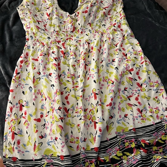 Adorable Dress multicolored sz xl         worn once & washed. 💯 cotton - Picture 2 of 6